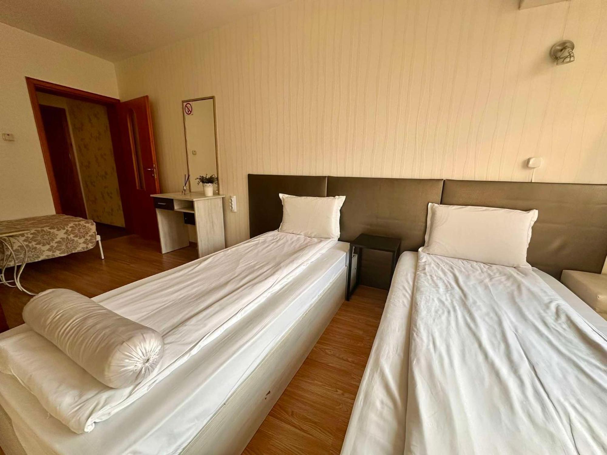 Family Hotel Amor ルセ エクステリア 写真